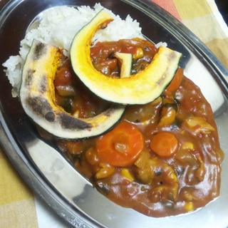 トマト缶使用☆夏野菜カレー